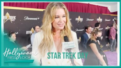 STAR-TREK-DAY-2022-Rebecca-Romijn-Kate-Mulgrew-and-cast-at-the-celebration_fa211b42